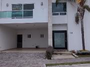 Casa en renta en Lomas de Angelópolis II, San Andrés...