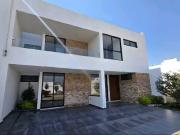 Casa en Renta en Lomas de Angelopolis III