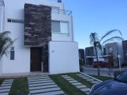 CASA EN RENTA EN LOMAS DE ANGELOPOLIS PARQUE NOVARA