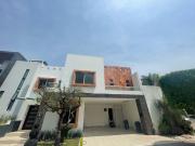 CASA EN RENTA EN LOMAS DE ANGELOPOLIS PARQUE TERRANOVA