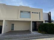 Casa en renta en Lomas de Angelópolis Privanza, San...