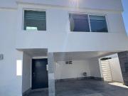 CASA EN RENTA EN LOMAS DE ANGELOPOLIS PUEBLA