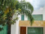 CASA EN RENTA EN LOMAS DE ANGELOPOLIS PUEBLA