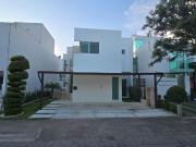 CASA EN RENTA EN LOMAS DE ANGELOPOLIS PUEBLA BLANCA 3...