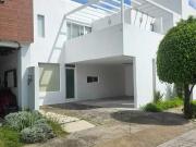 Casa en renta en Lomas de Angelópolis, San Andrés...