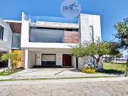 Casa en renta en Lomas de Angelópolis, San Andrés...