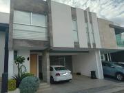 Casa en renta en Lomas de Angelópolis, San Andrés...