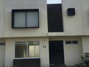 Casa en renta en Lomas del Marqués, Querétaro Amplia,...