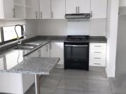 Casa en renta en Long Island Cancún – 3 recámaras y alberca