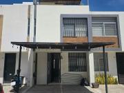 CASA EN RENTA EN LOS ESPINOS SANTA ANITA