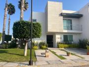 CASA EN RENTA EN MONTE BLANCO I/ QUERÉTARO