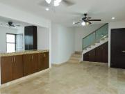 Casa en Renta en Montecristo