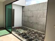 casa en renta en palmira zona country