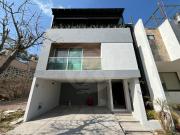 Casa en renta en Parque Cuernavaca en Lomas de Angelopolis