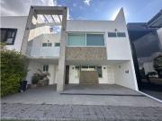 Casa en Renta en Parque Michoacán, Lomas Cascatta, Puebla