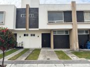 Casa en renta en paseo arboledas