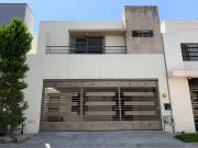 CASA EN RENTA EN PASEO DE CUMBRES CASA EN RENTA EN PASEO DE CUMBRES