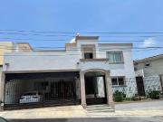 Casa en renta en Paseo de Cumbres, Monterrey, Nuevo León
