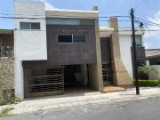 CASA EN RENTA EN COLONIA LAS TORRES
