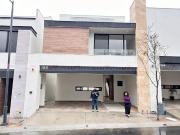 Casa en renta en Península, García, Nuevo León