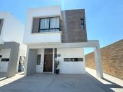 Casa en renta en Pequeña Zona Industrial, Torreón,...