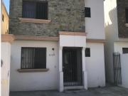 Casa en renta en Portal de Cumbres, Monterrey, Nuevo León