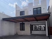 CASA EN RENTA EN PRIVADA A DOS CUADRAS DE SIERRA LEONA