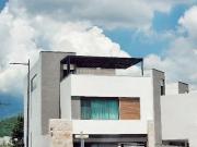 Casa en Renta en Privada Alina, Santiago, N.L