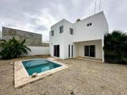 Casa en renta en Privada Bosques de Conkal