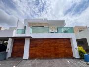 Casa en renta en Privada Carpatos Valle Alto A1