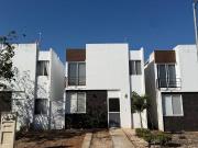 | Casa en renta en privada con amenidades y seguridad |