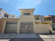 Casa en renta en privada con Hab en P.B. El Coyol