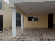 Casa en renta en Privada, con seguridad al norte de merida