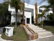 CASA EN RENTA EN PRIVADA EN JURICA CERCA DE ESCUELAS JFK...