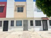 Casa en renta en Privada en Valle Alto