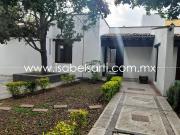 CASA EN RENTA EN PRIVADA JURICA