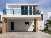 Casa en Renta en Privada Palma Real, Conkal