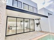 Casa en renta en privada residencial con amenidades en...