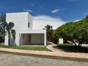 Casa en renta en Privada Samsara, Dzitya. Mérida Yucatán