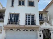 CASA EN RENTA EN PRIVANZAS 5o. SECTOR