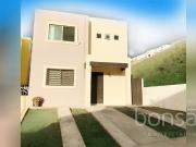 Casa en RENTA en Puerta del Mar Secc I