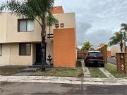 Casa en renta en puerta real, modelo Barcelona