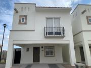 CASA EN RENTA EN PUERTA VERONA QURETARO