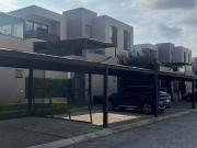 Casa en Venta en Quinta Jacarandas cerca de UVM