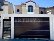 CASA EN RENTA EN QUINTA VERSALLES TIJUANA BAJA CALIFORNIA