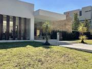 CASA EN VENTA EN REAL DE HACIENDA VALLE ESCONDIDO ZONA...