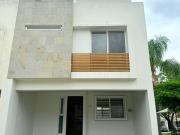 Casa en Renta en Real del Carmen