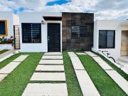 Casa en renta en real del Valle Coto 16