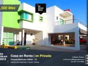 Casa en Renta en Residencial Avellaneda en Privada Bariloche