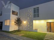 CASA EN RENTA, EN RESIDENCIAL BOTANIKO, METEPEC